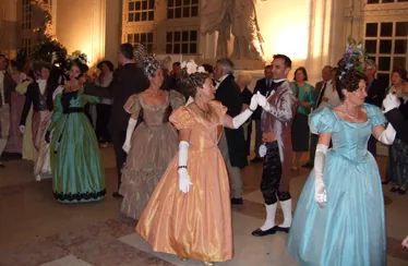 Mai 2007 : Animation "Marie-Caroline, duchesse de Berry - Entre Cour et Jardin" au château Sceaux (92)