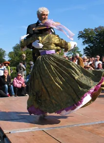 Septembre 2008 : Animation publique "Autant en emporte le vent" au Chateau de Breteuil