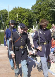 Septembre 2008 : Animation publique "Autant en emporte le vent" au Chateau de Breteuil