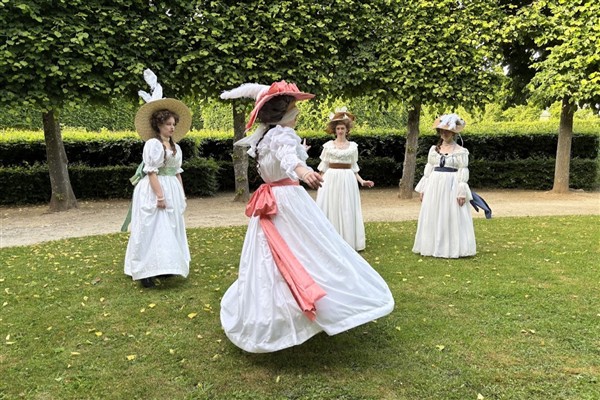 Un atelier de danse réunissant les participants