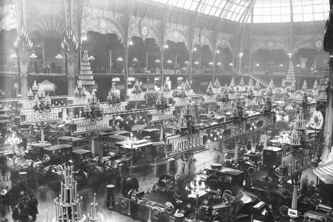 Le Salon de l Automobile a Paris vers 1910 Grand Palais